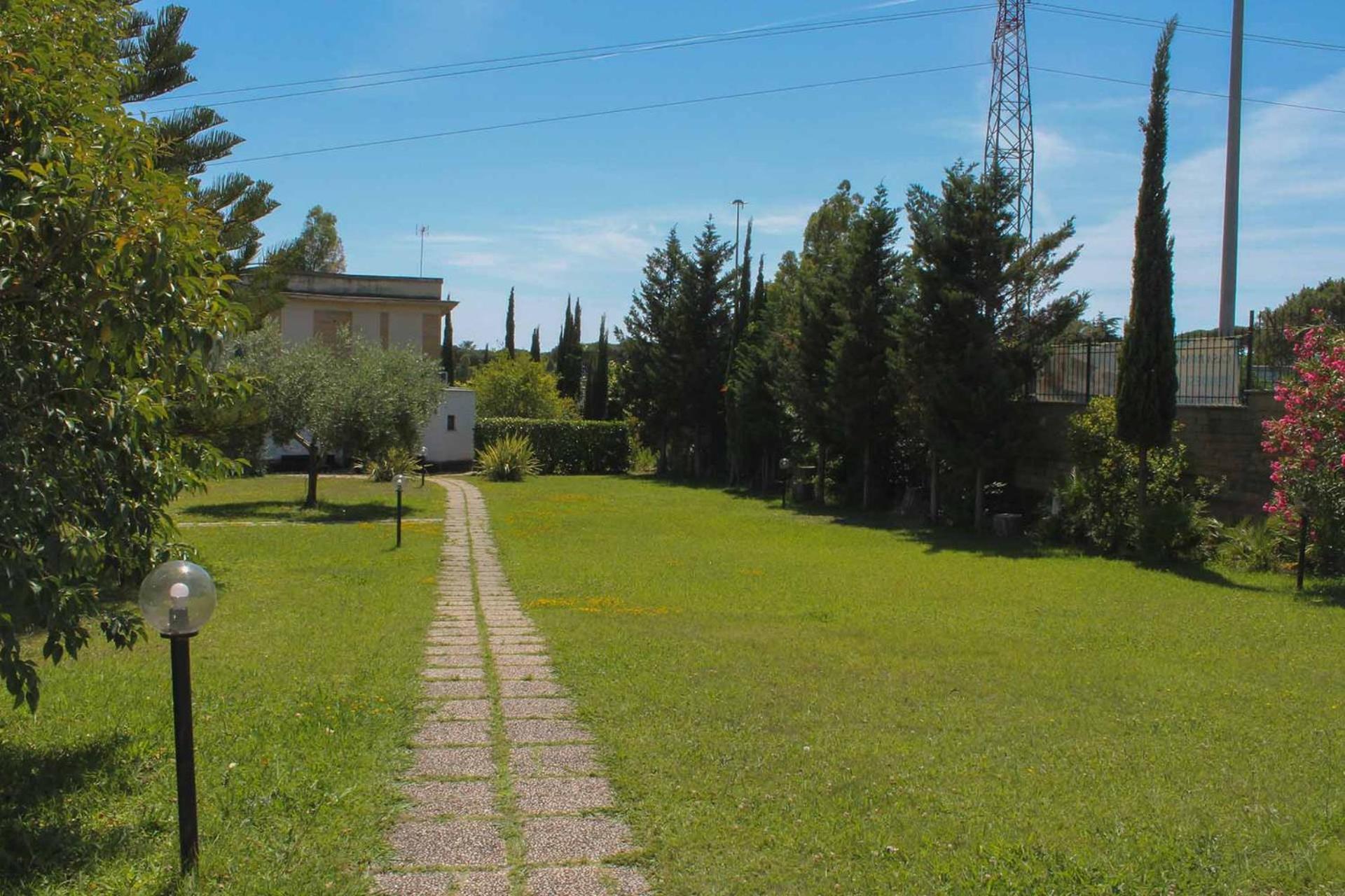 Отель Oasi Santa Rosa Рим Экстерьер фото